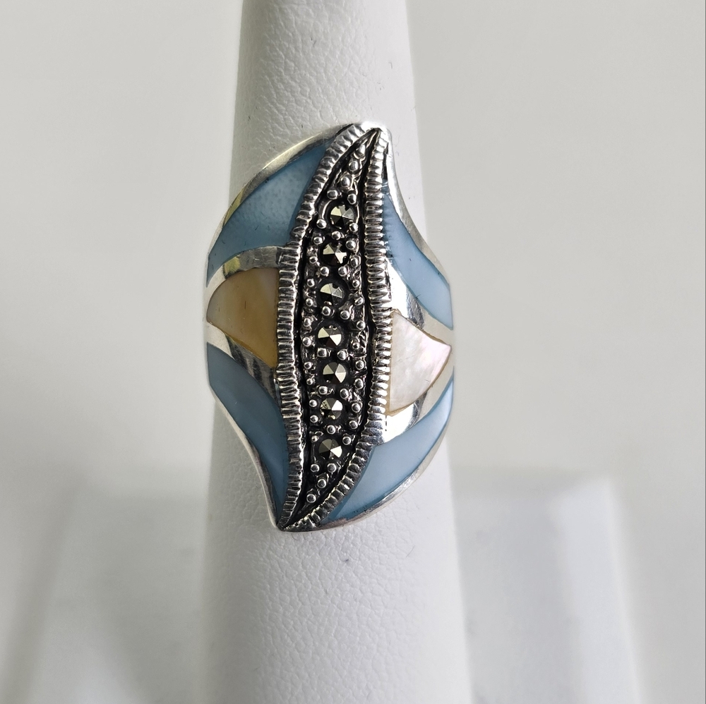 Elegant Sterling Silver 925 Mother Of Pearl Ring